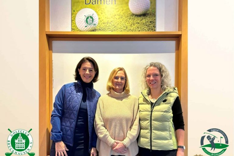 GCB – Neue Ladies Captains im GCB (148 × 105 mm)